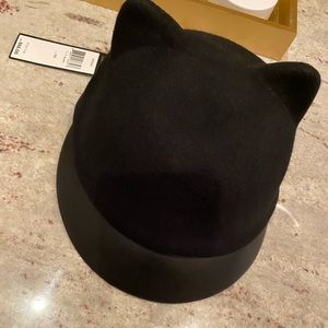 Black bcbg leather front hat